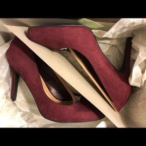 Lauren Conrad Wine 6.5 Faux Suede Heels